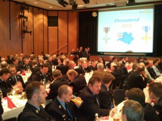 Stefan Löwl - Landratskandidat Dachau, CSU - Ehrenabend der Feuerwehren im Landkreis Dachau