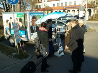 Stefan Löwl - Landratskandidat Dachau, CSU - Gestern beim Info-Stand in Röhrmoos